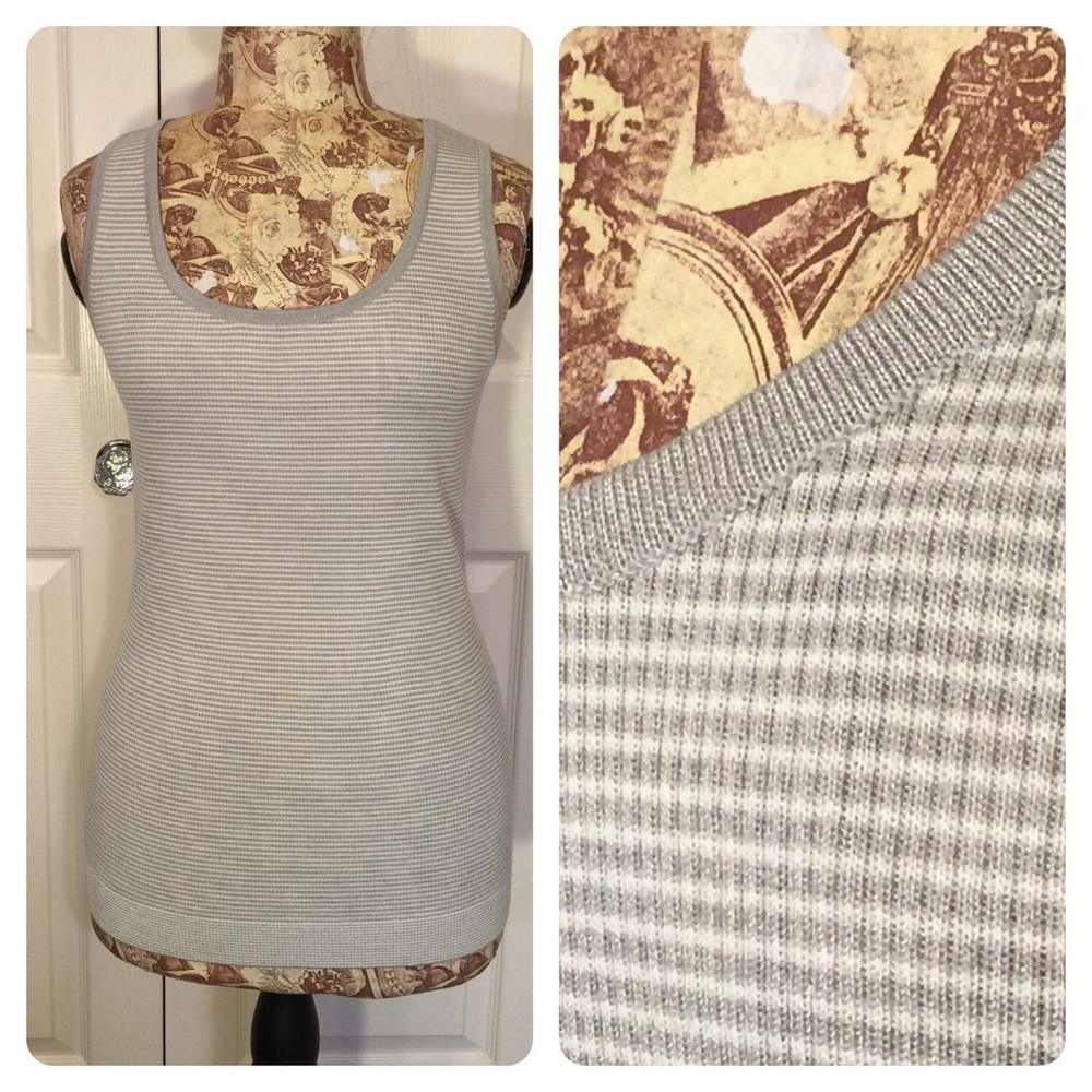 St. John knit tank top